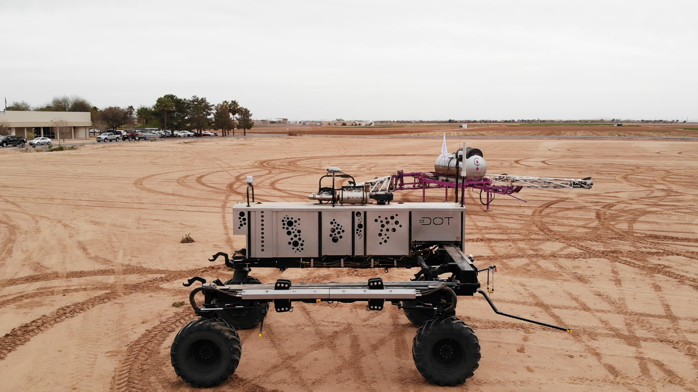 Dot powered platform close-up